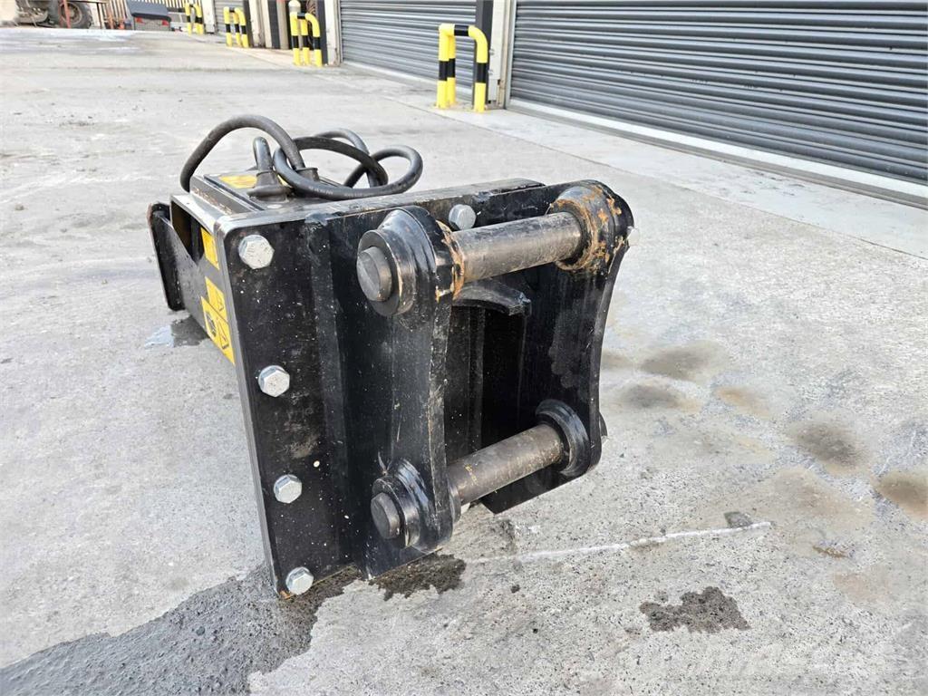 JCB HM026T Stavebnictví - ostatní