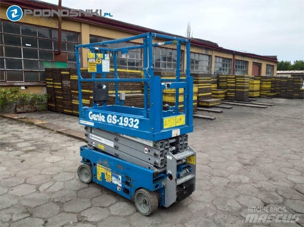 Genie 3219 Nůžková zvedací plošina