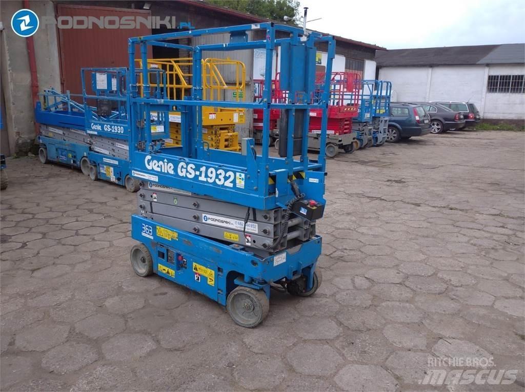 Genie 3219 Nůžková zvedací plošina