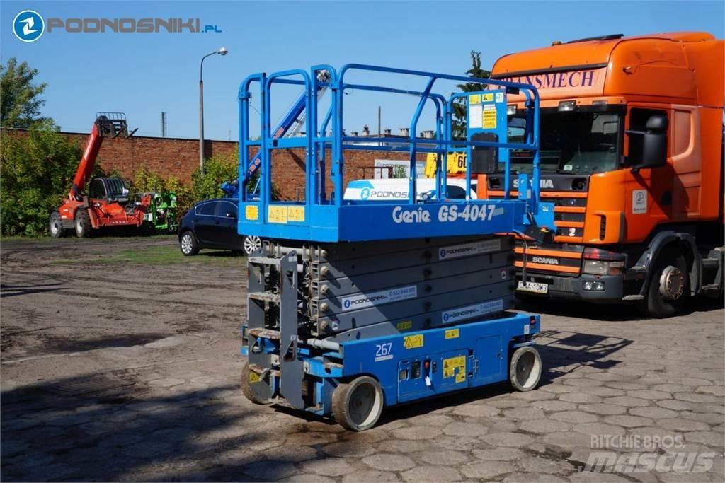 Genie 4047 Nůžková zvedací plošina