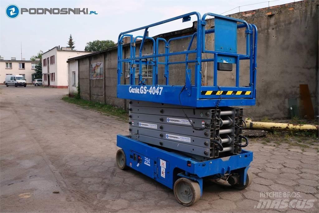 Genie 4047 Nůžková zvedací plošina