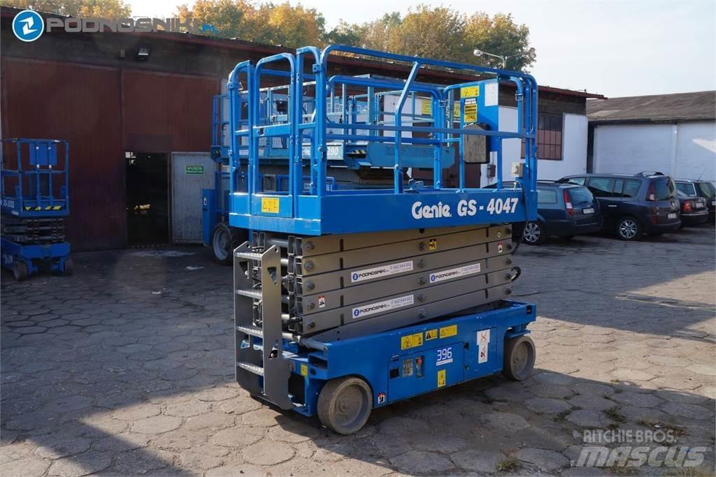 Genie 4047 Nůžková zvedací plošina