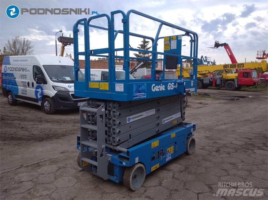 Genie 4047 Nůžková zvedací plošina