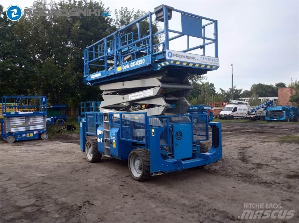 Genie 4390 Nůžková zvedací plošina