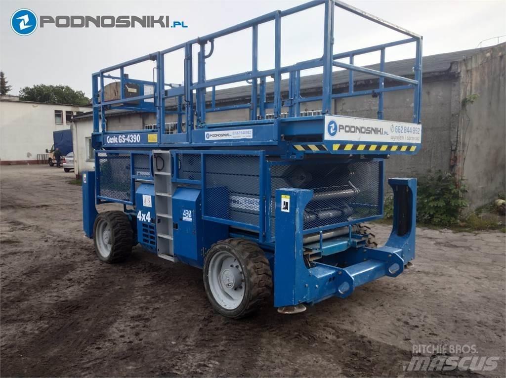 Genie 4390 Nůžková zvedací plošina
