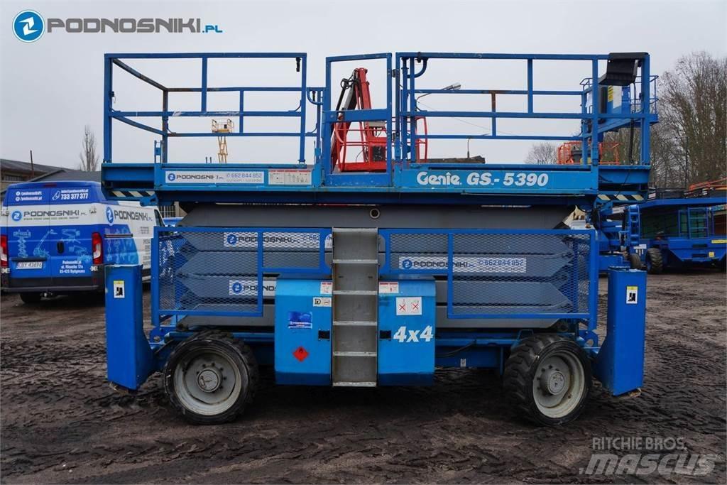 Genie 5390 Nůžková zvedací plošina