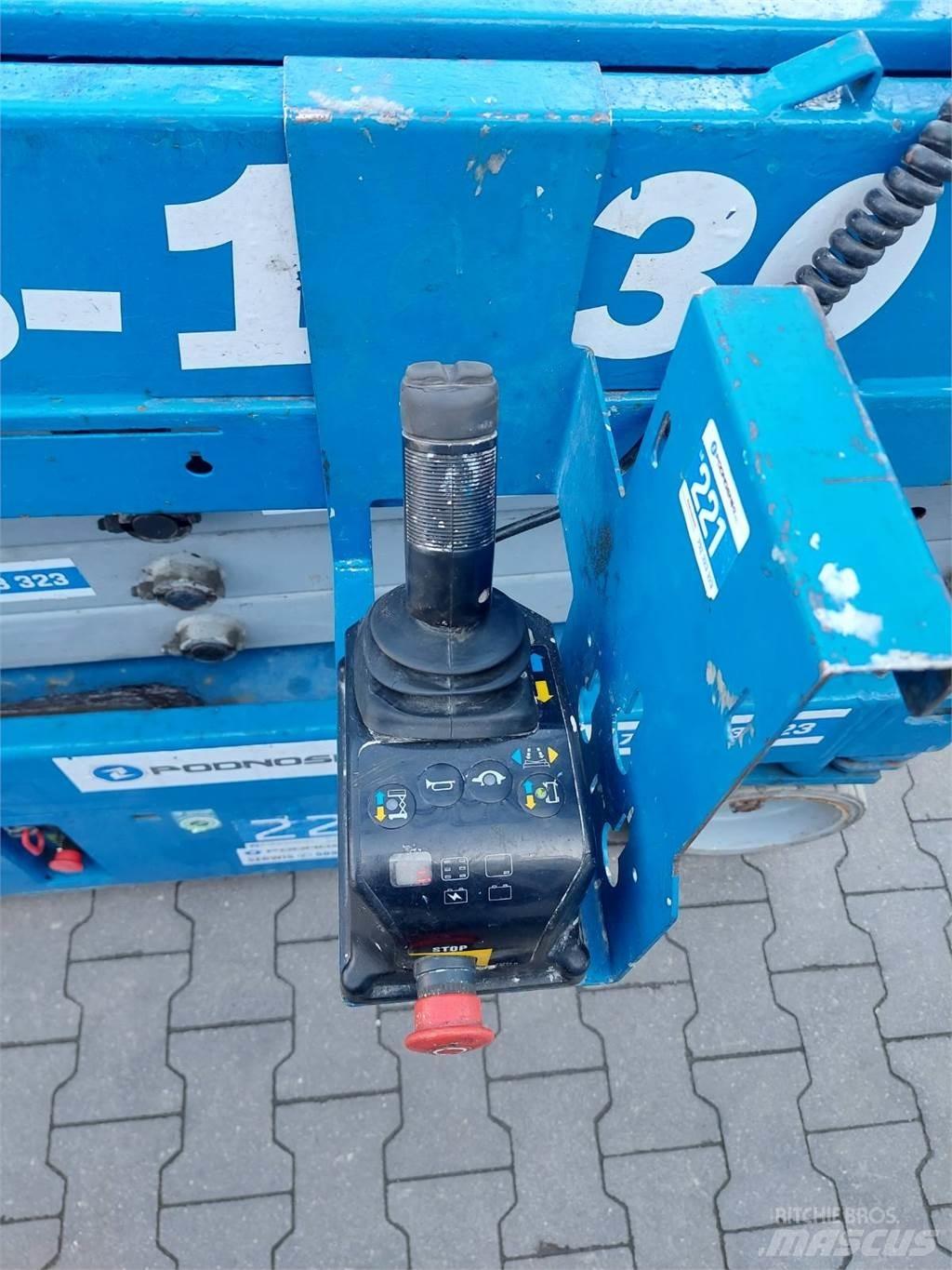 Genie GS-1930 Nůžková zvedací plošina