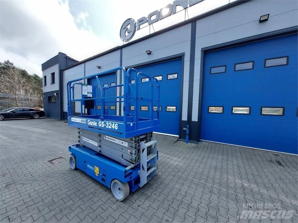 Genie GS-3246 Nůžková zvedací plošina