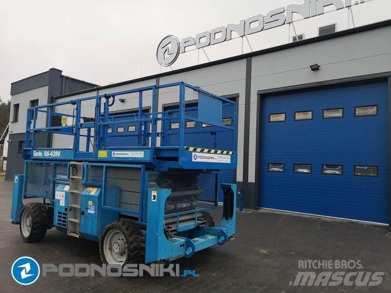 Genie GS-4390 Nůžková zvedací plošina