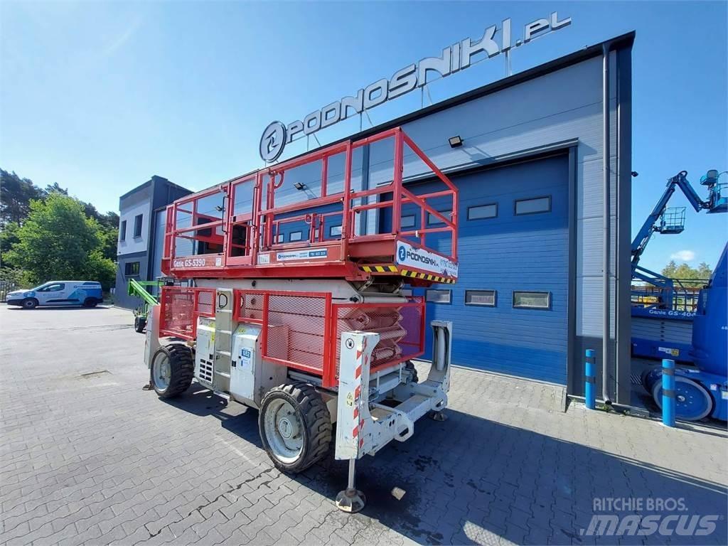 Genie GS-5390 Nůžková zvedací plošina