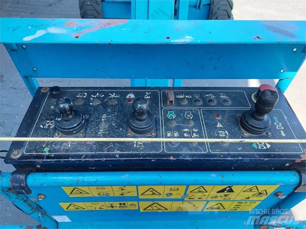 Genie Z-45/25J RT Kloubové plošiny