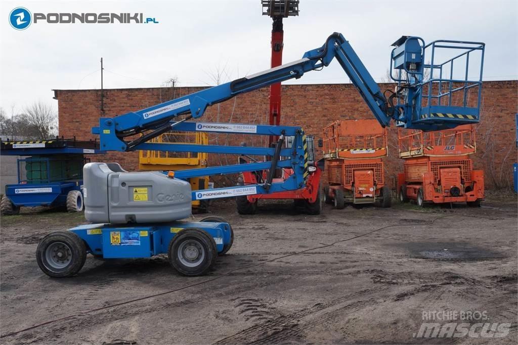 Genie Z45/25J DC Kloubové plošiny