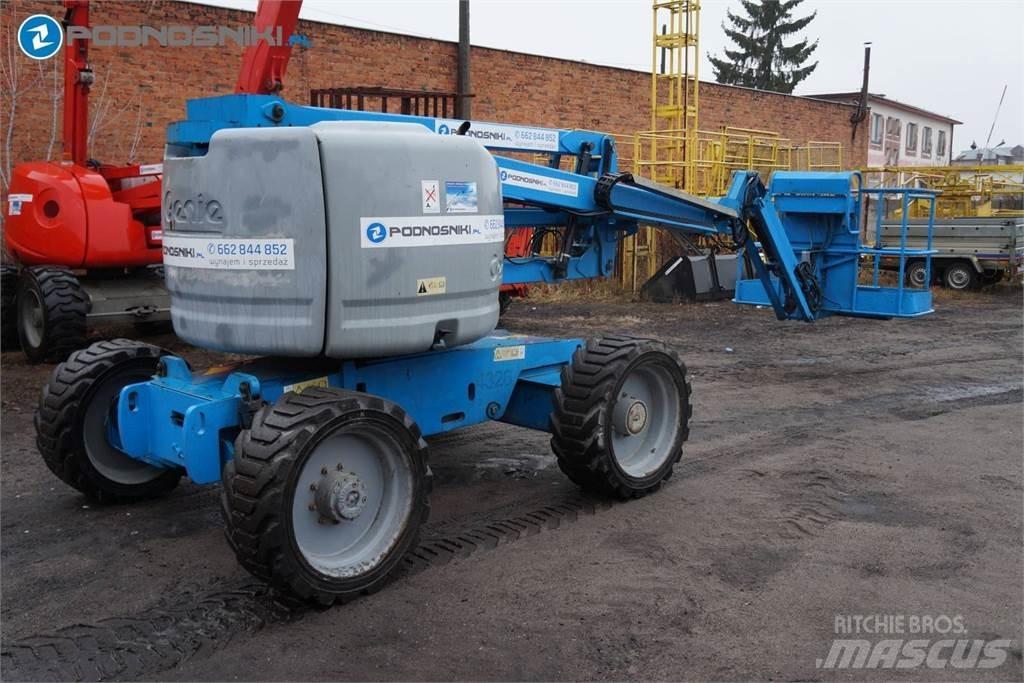 Genie Z51/30J Kloubové plošiny