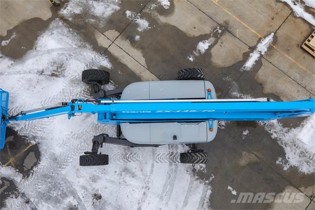 Genie ZX-135/70 Kloubové plošiny