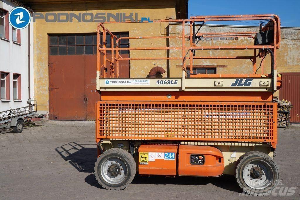 JLG 4069 Nůžková zvedací plošina