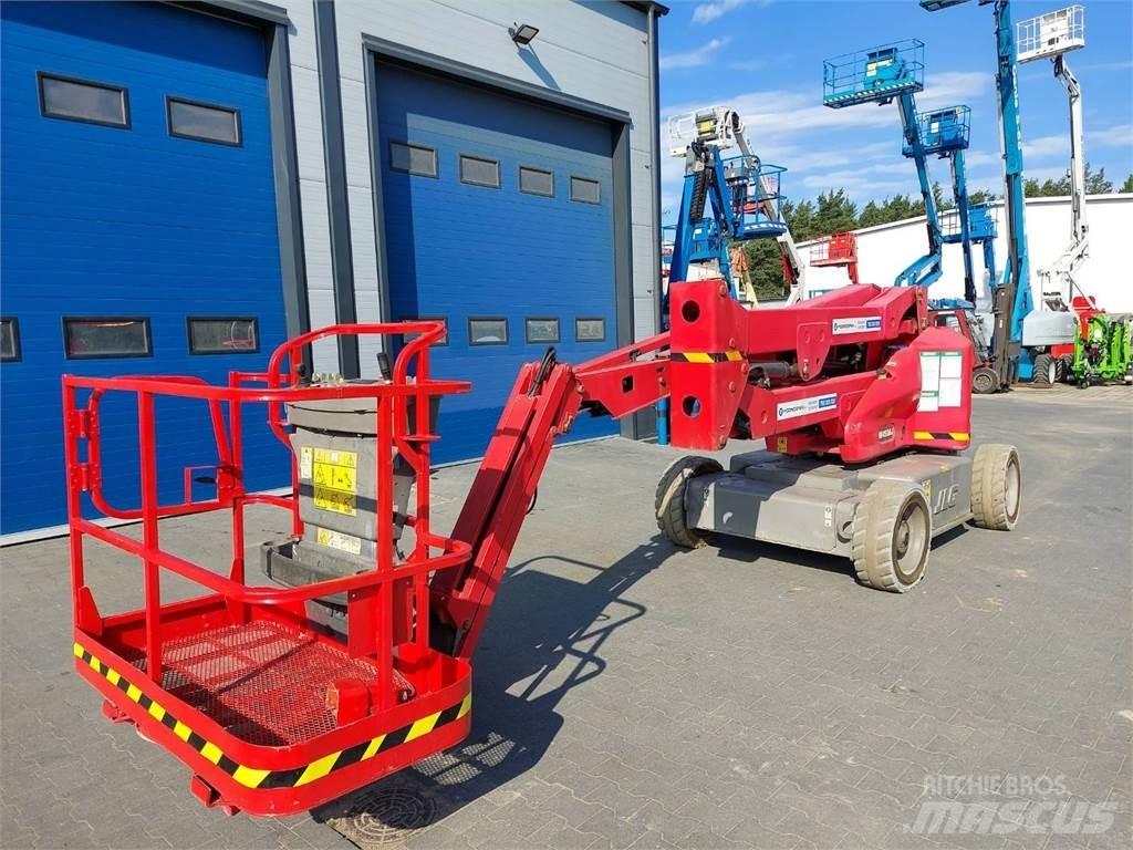 JLG M450AJ Kloubové plošiny
