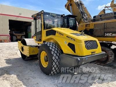 Bomag BW213DH-5 Stavebnictví - ostatní