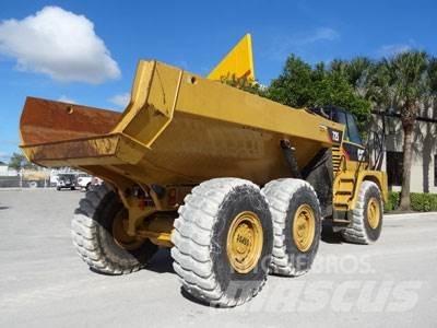 CAT 725 Kloubové dempry