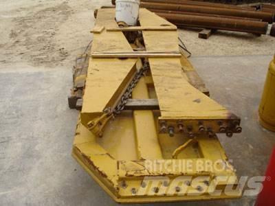 CAT 740 Tailgate Ostatní komponenty