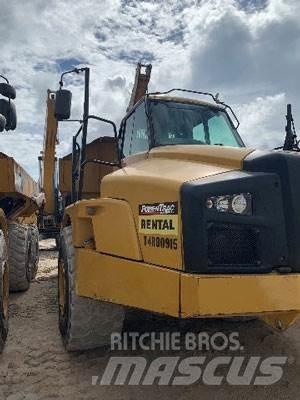 CAT 740B Kloubové dempry