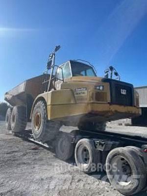 CAT 745C Kloubové dempry