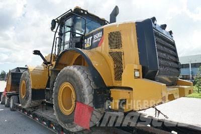 CAT 950M Kolové nakladače