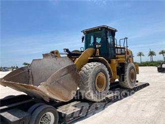 CAT 950M Kolové nakladače