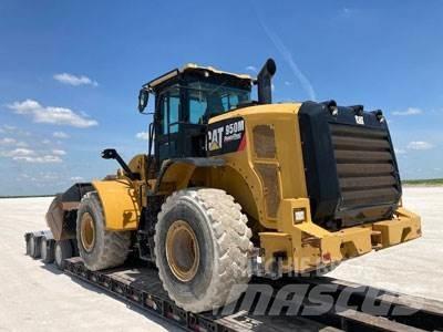 CAT 950M Kolové nakladače
