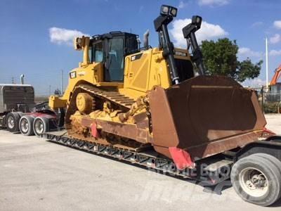 CAT D8T Pásové dozery