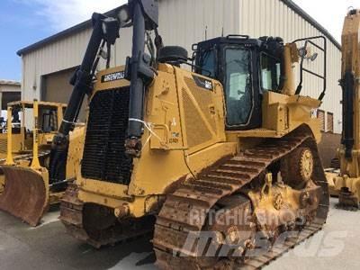 CAT D8T Pásové dozery