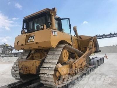 CAT D8T Pásové dozery