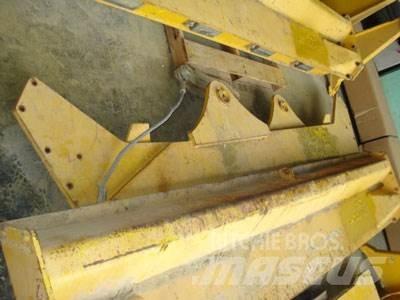 Volvo A40D Tailgate Ostatní komponenty