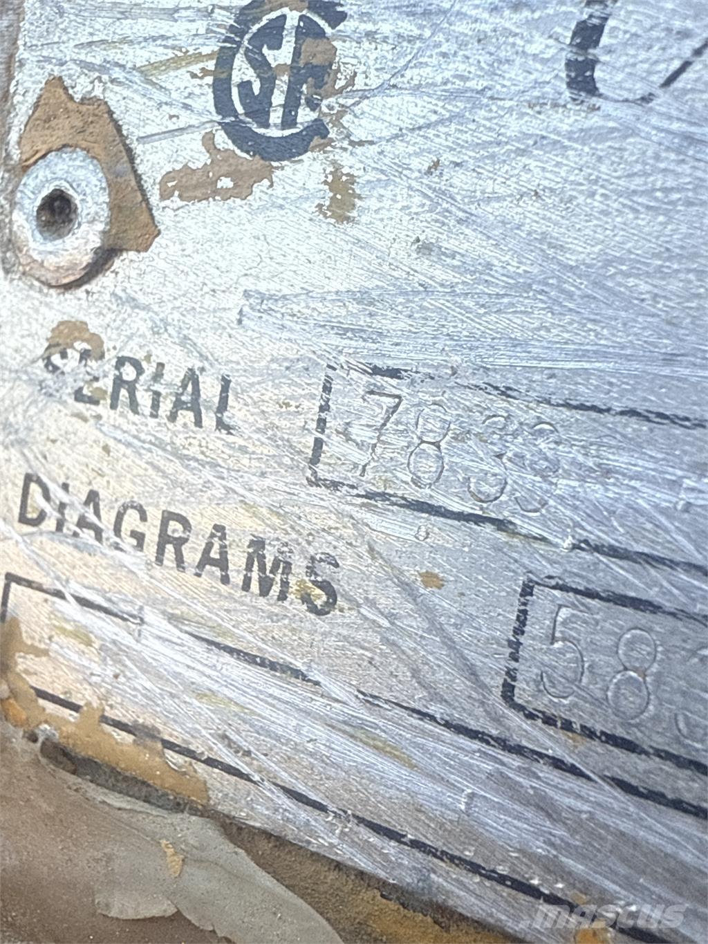 CAT D353E Stavebnictví - ostatní