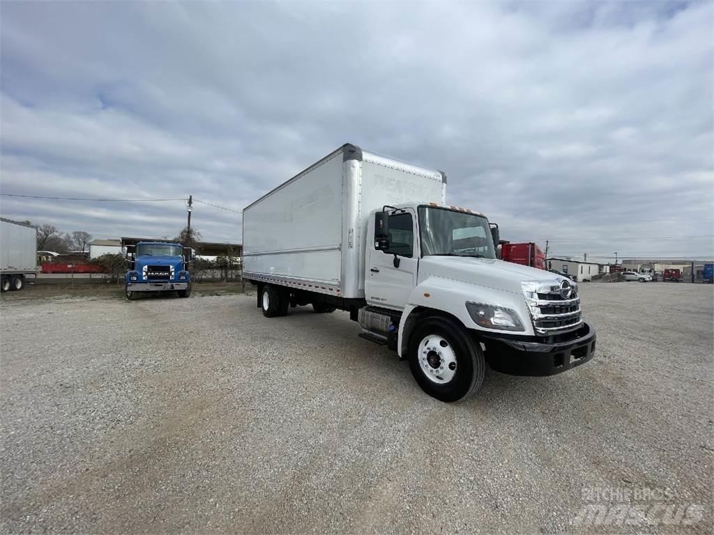 Hino 268 Skříňová nástavba