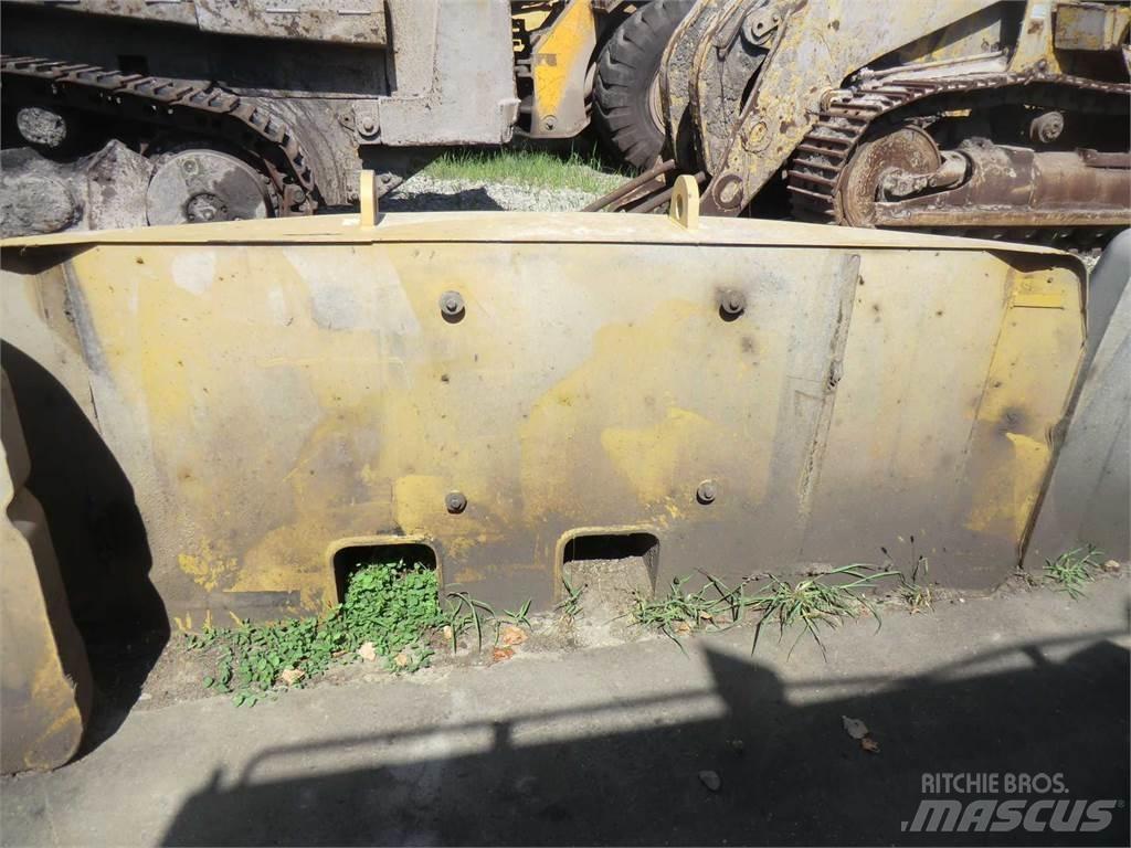 CAT 317B Podvozky a zavěšení kol