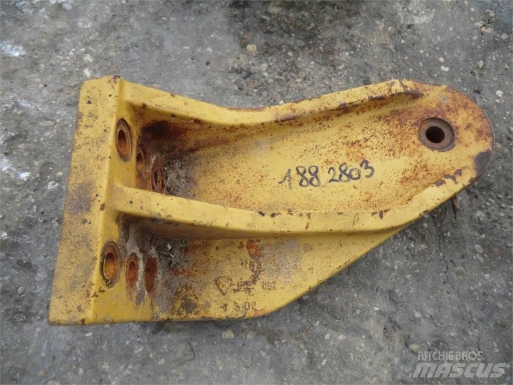 CAT 735 Podvozky a zavěšení kol
