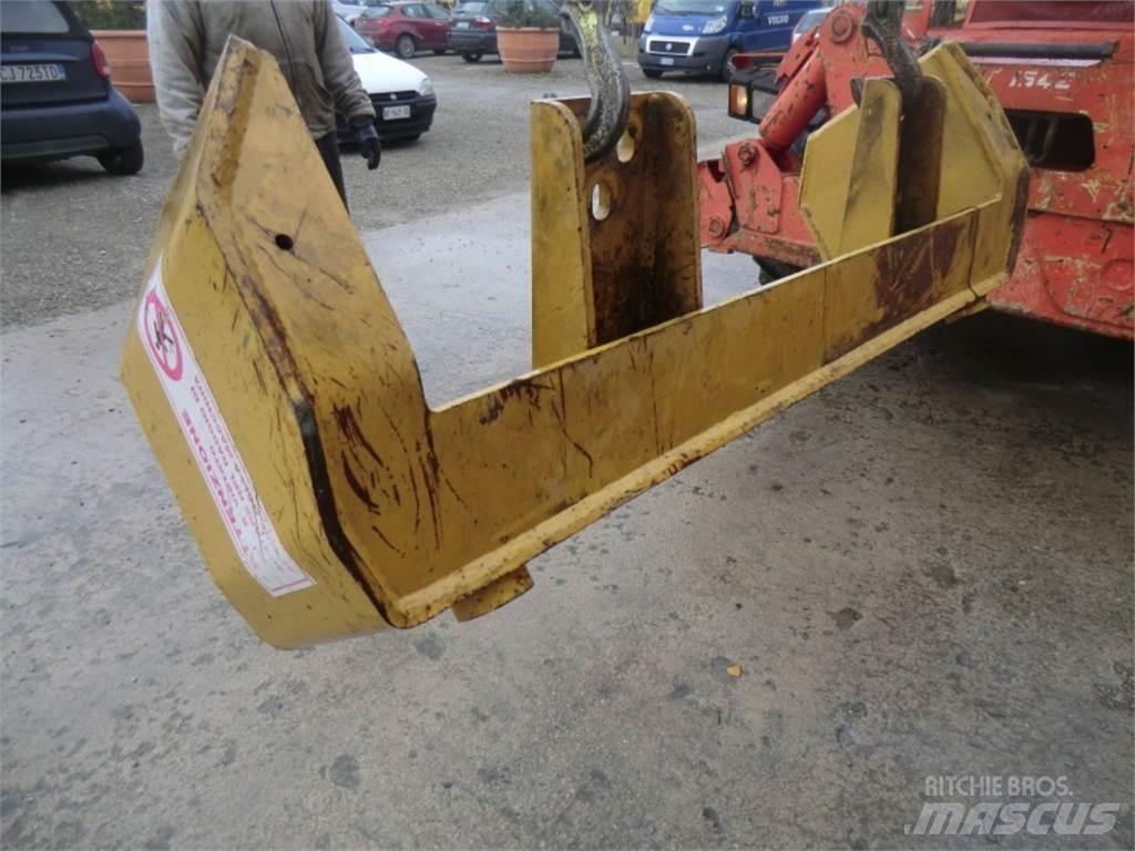 CAT 963D Podvozky a zavěšení kol