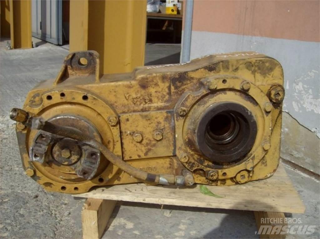 CAT D300D Stavebnictví - ostatní