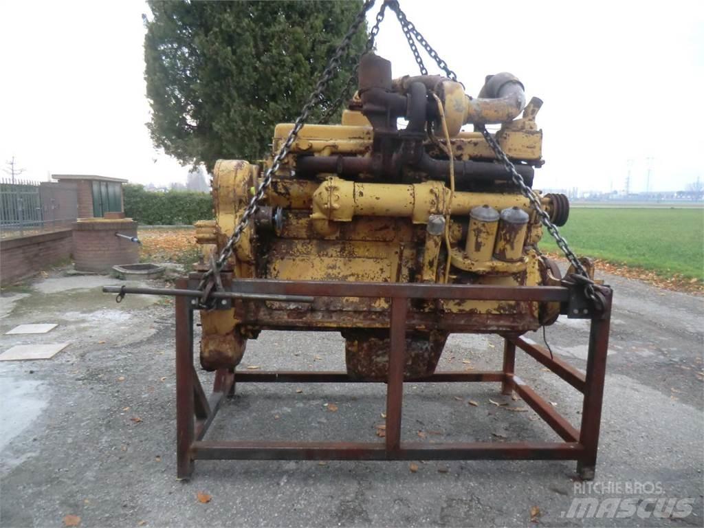 CAT D353 Motory