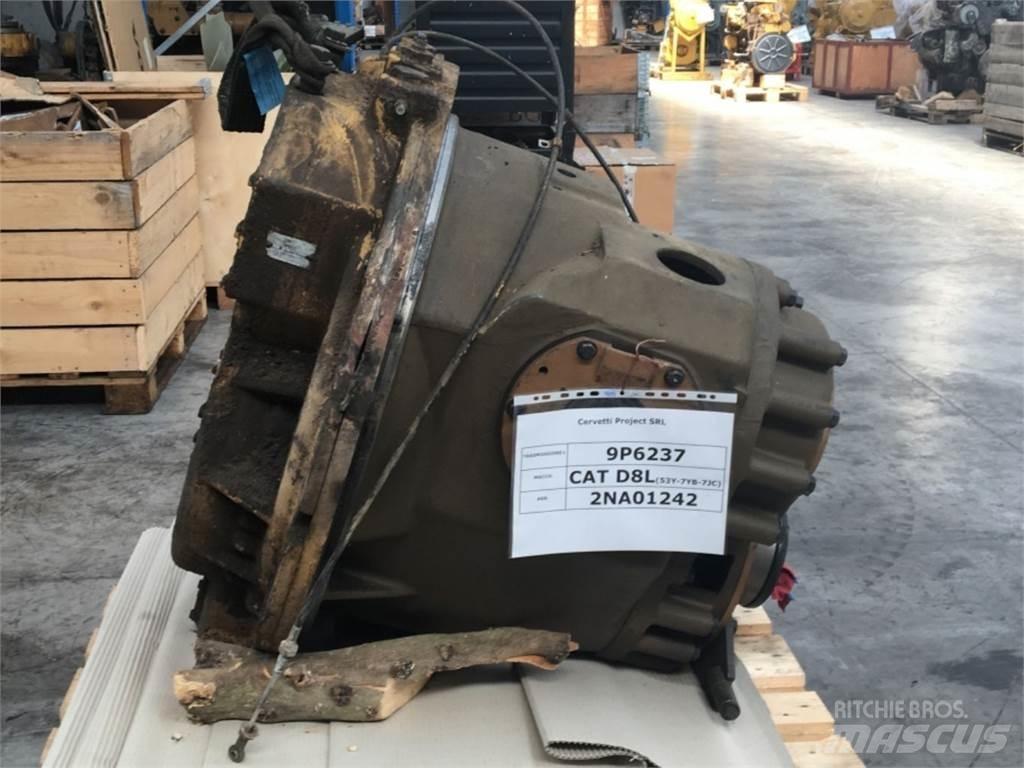 CAT  D8L Stavebnictví - ostatní