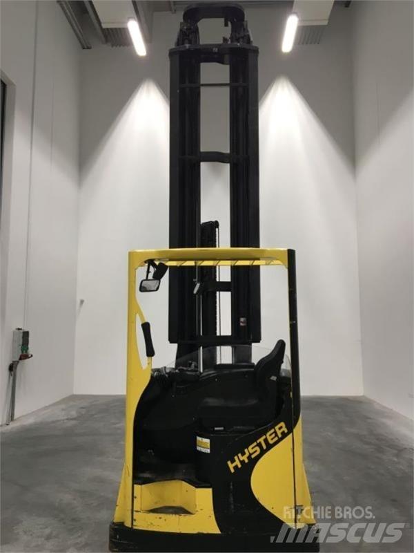Hyster R2.0W Retraky