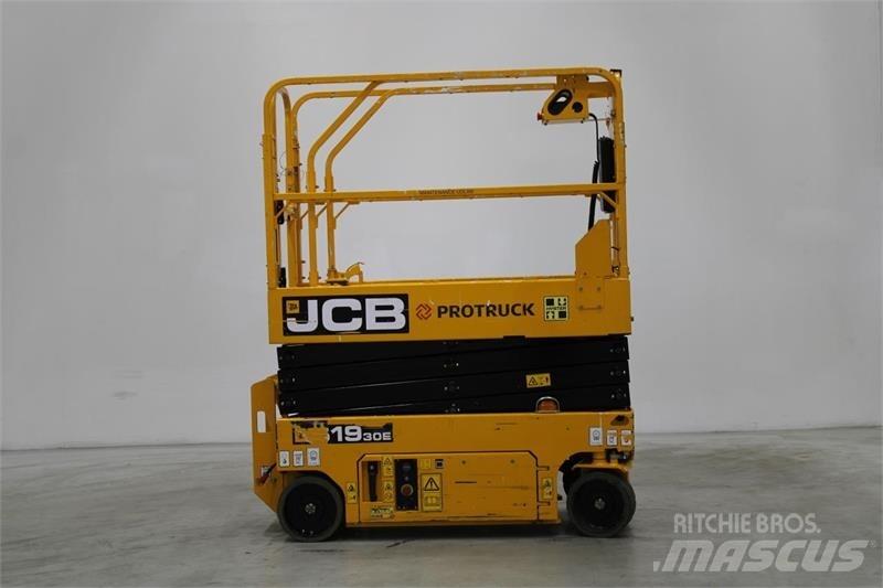 JCB S1930E Nůžková zvedací plošina