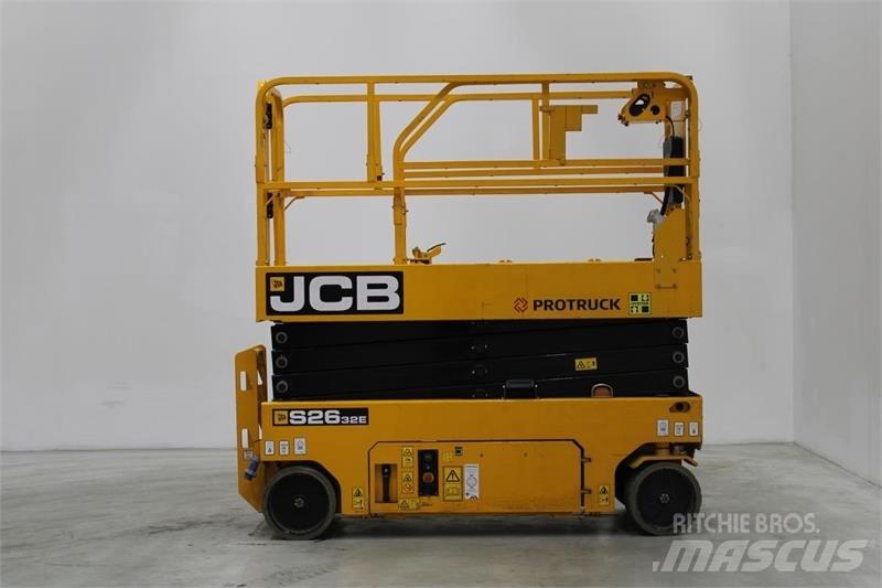 JCB S2032E Nůžková zvedací plošina