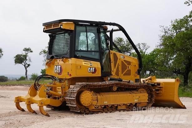 CAT D3 Pásové dozery