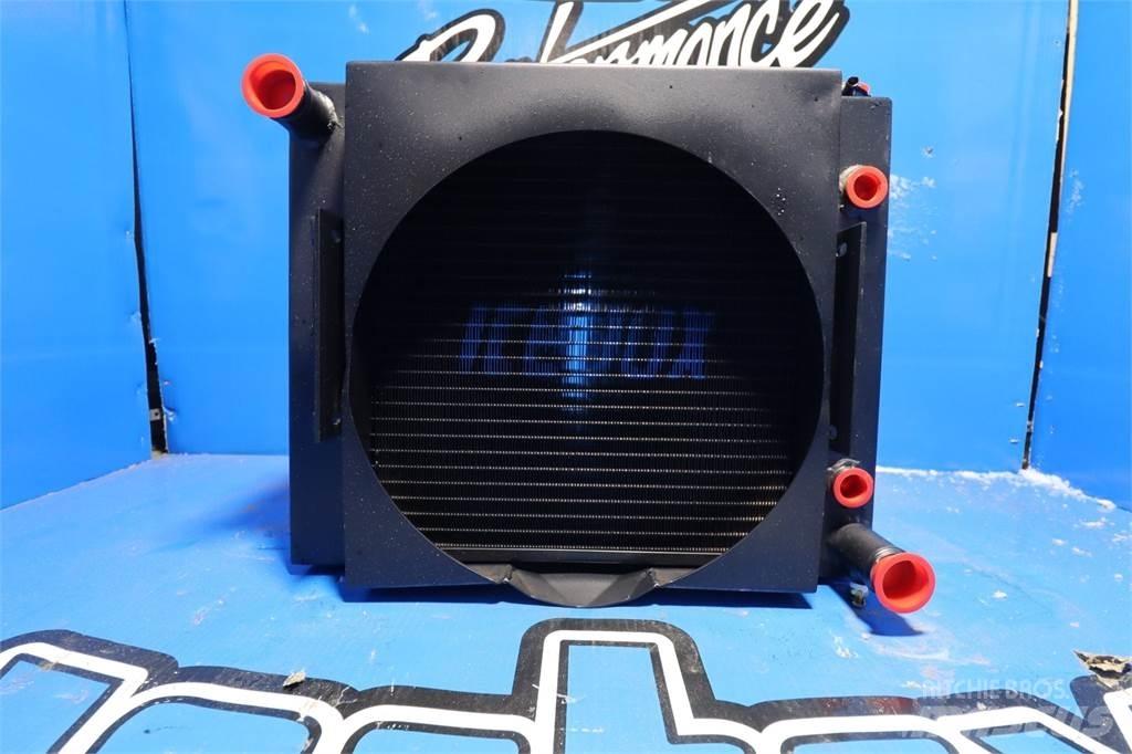 CAT V45C Radiátory