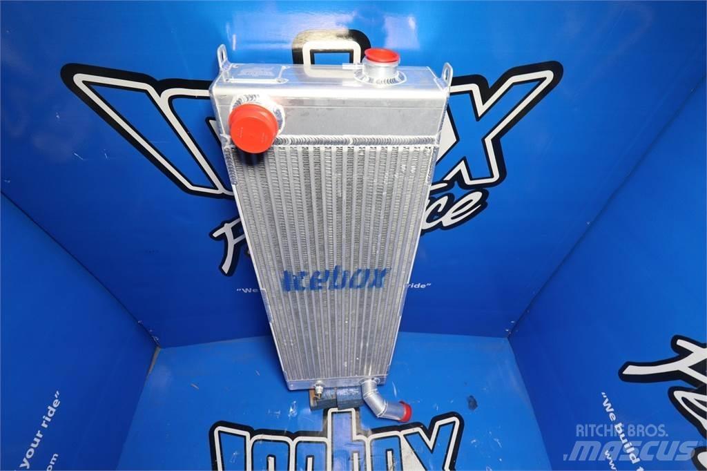 Komatsu  Radiátory