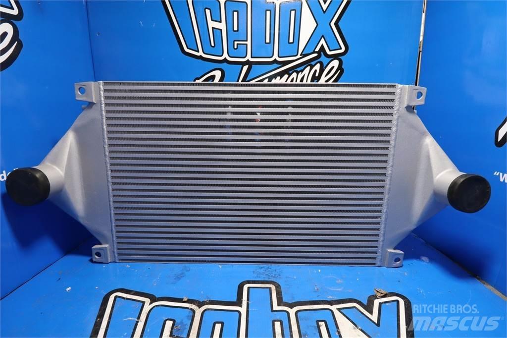 Volvo  Radiátory
