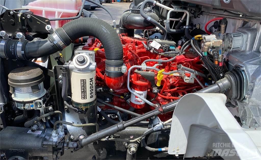 Hino L7 Klešťové drapáky
