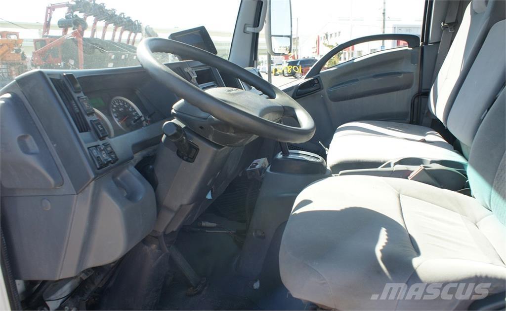 Isuzu NRR Popelářské vozy