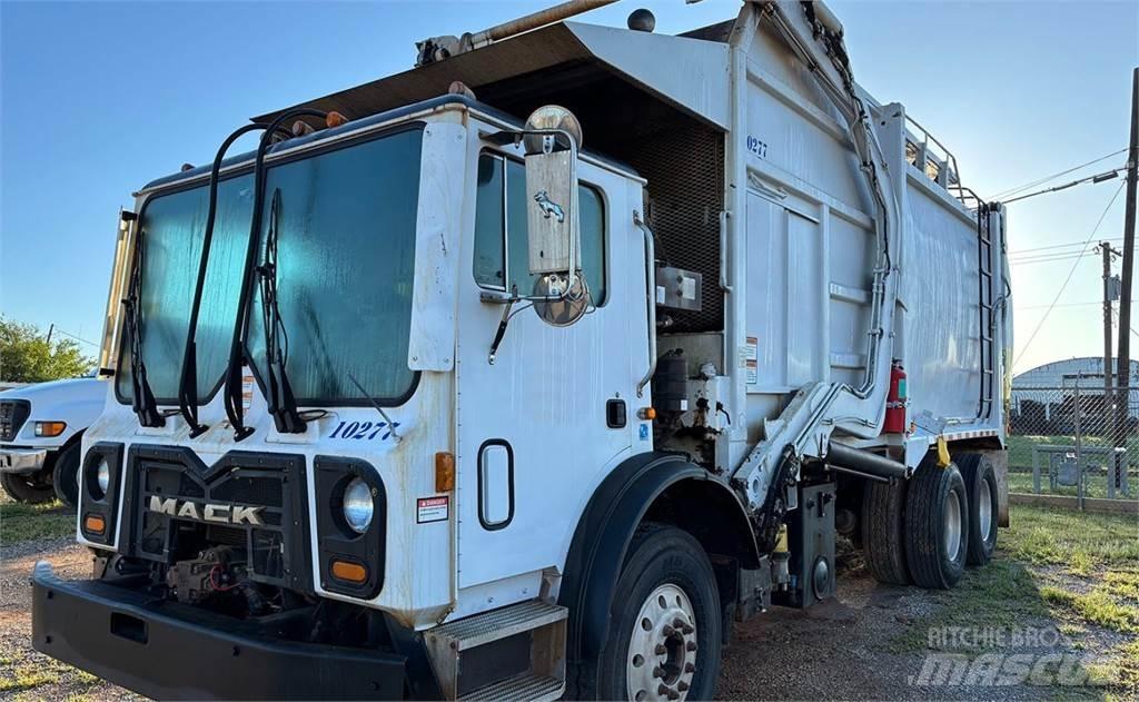 Mack 600 Popelářské vozy